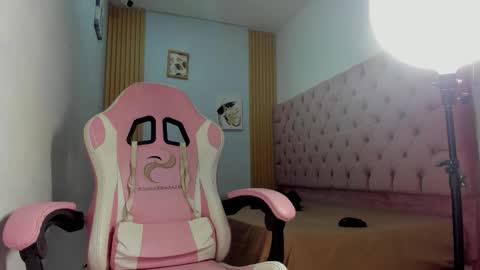 jax_maliq online show from November 3, 3:18 am