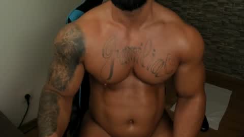 JaxonHunk online show from June 16, 12:36 am
