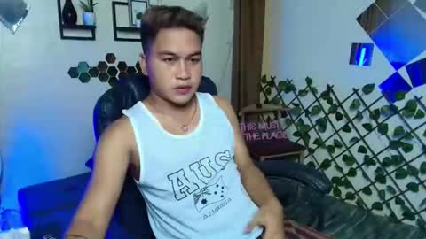 JL online show from February 11, 11:58 am