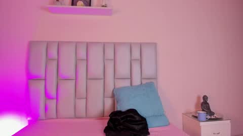 jayyy online show from February 12, 2:15 am