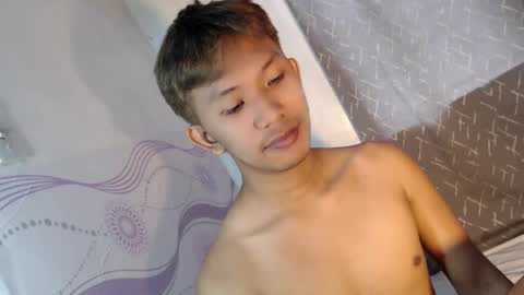 jay_xxx24 online show from July 22, 1:08 am