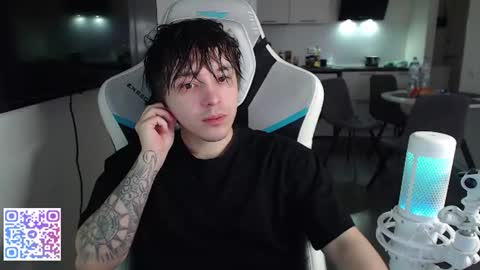 Jayce online show from June 25, 3:58 am