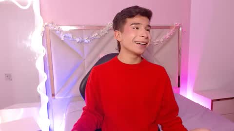 jayden_tay1 online show from November 21, 4:21 am