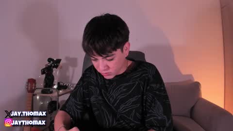 jaythomax online show from February 8, 11:24 pm