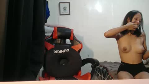 Snapshot of jazh21 chatting on September 18, 3:43 am jash online show from September 18, 3:43 am