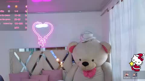 Jazmin  online show from December 14, 7:20 pm