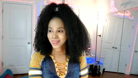 Jazmine Fox online show from June 5, 8:36 pm