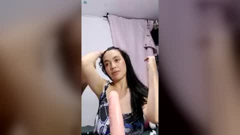 jazminojeda online show from July 25, 5:16 am