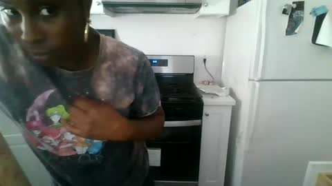 Snapshot of jazzystelo0 chatting on October 6, 6:37 pm Jazzystelo online show from October 6, 6:37 pm