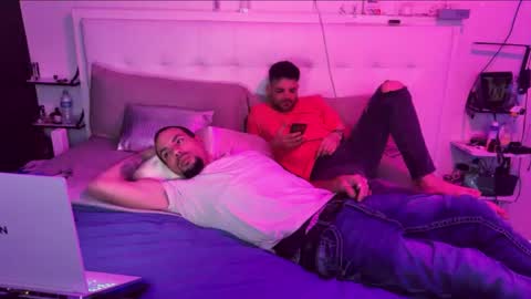 JcMax305 online show from April 15, 2:37 am