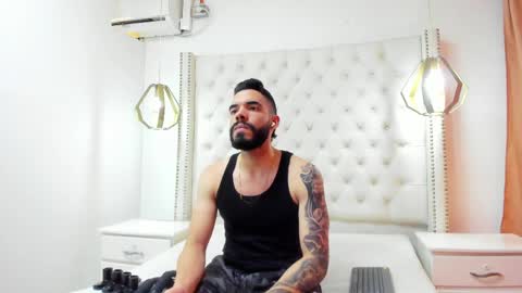 JEAN online show from April 6, 7:37 pm