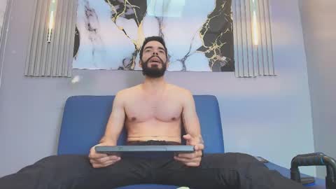 JEAN online show from February 21, 1:36 pm