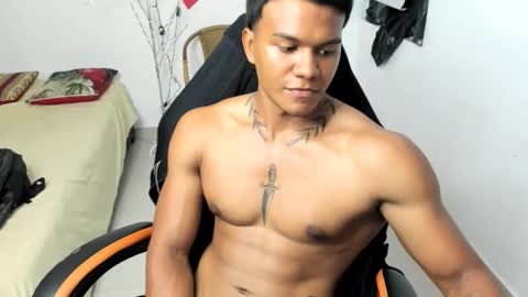 jeanfran_ferrer online show from March 3, 8:27 pm