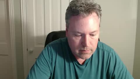 JE online show from December 17, 6:24 am