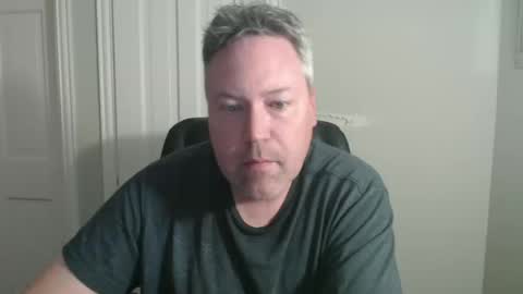 JE online show from October 20, 6:02 pm