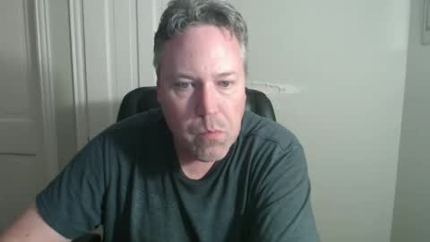 JE online show from November 16, 8:05 am