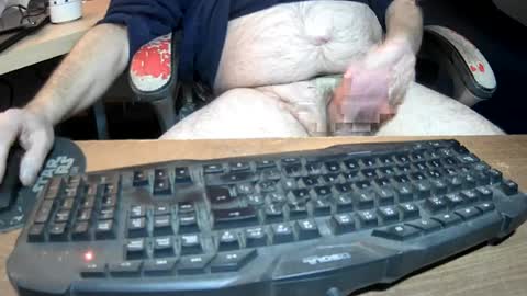 jeff_401962 online show from June 28, 7:21 pm