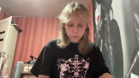 Jessica online show from June 7, 10:53 am