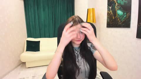 jenderik online show from February 15, 11:39 am