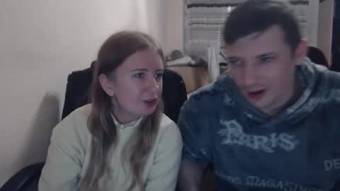 JenisAndPeter online show from November 7, 8:00 pm