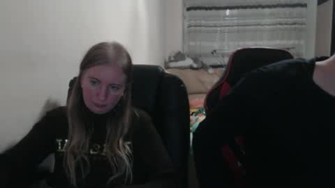 JenisAndPeter online show from September 30, 4:17 pm