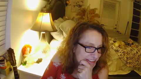 jenna197069 online show from December 19, 2:34 am