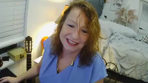 jenna197069 online show from December 17, 11:28 am