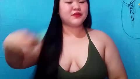 jennalyn_19 online show from April 2, 9:27 am