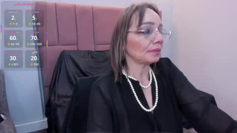 Jennie online show from February 9, 1:59 pm