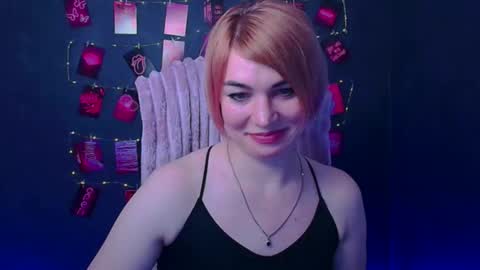 Jennifer online show from April 2, 9:22 pm