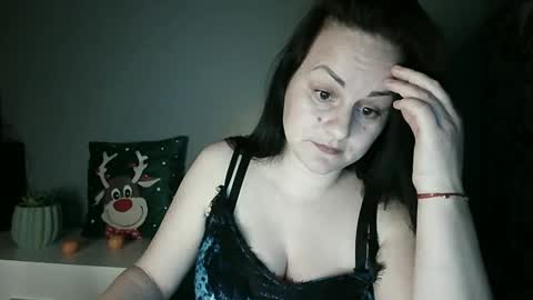 Jennifer online show from January 17, 6:02 pm