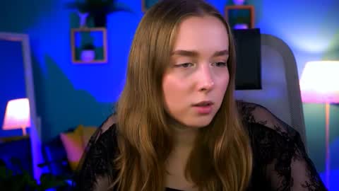 Snapshot of jennifergraces chatting on September 18, 9:30 pm Jennifer online show from September 18, 9:30 pm