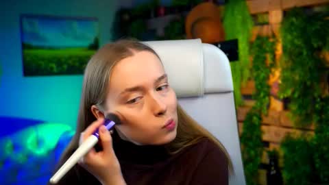 Jennifer online show from February 5, 12:09 pm