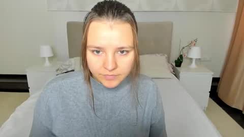 Jenny online show from November 6, 9:23 am