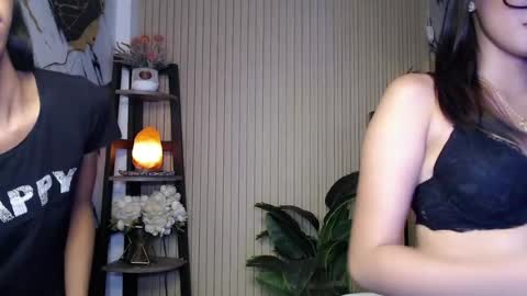 jenny_sweetgirlx online show from July 12, 9:34 am