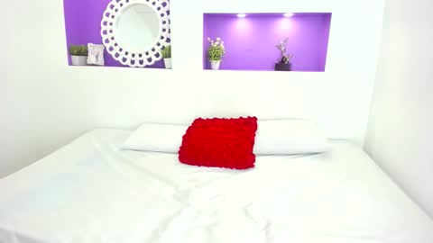 jenny_towers online show from February 5, 7:39 pm