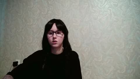 Snapshot of jennyolset chatting on October 2, 11:20 am JennyOlset online show from October 2, 11:20 am