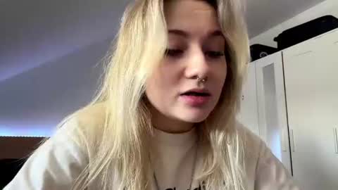 Sonya online show from July 28, 11:08 am
