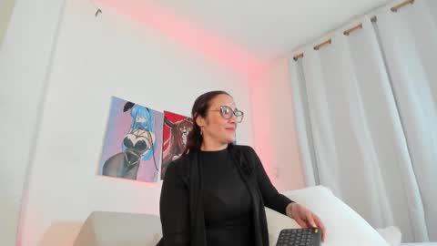 jessica herreraToday I will be your devil and you my victim online show from September 18, 11:09 pm