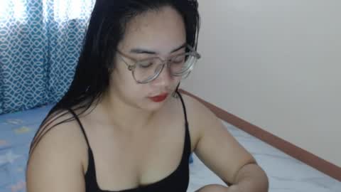 Jessa online show from April 3, 1:45 am