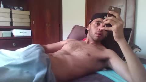 Snapshot of jessepickman chatting on December 26, 4:04 pm Angel  Demon online show from December 26, 4:04 pm