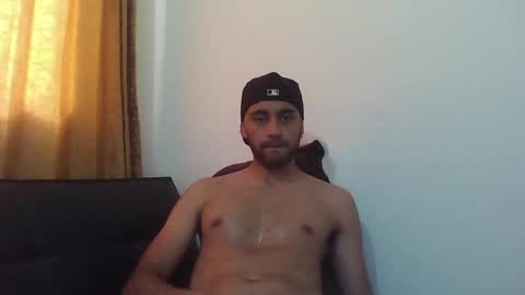 Snapshot of jessepickman chatting on December 16, 7:43 pm Angel  Demon online show from December 16, 7:43 pm