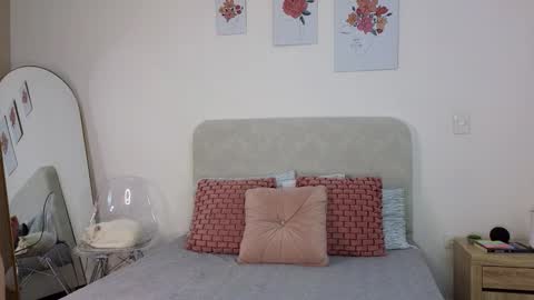 bella  adams online show from February 14, 10:29 am