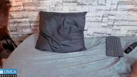 Jessi online show from November 29, 3:58 am