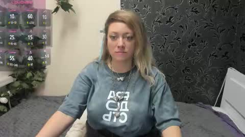 Jessica online show from December 21, 5:30 pm