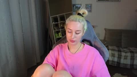 Jessy online show from February 3, 5:35 pm