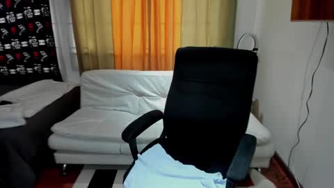 jessica_rabbit777_ online show from February 4, 9:20 pm