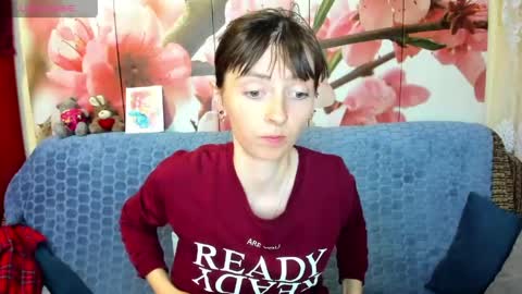 jessicaforris online show from June 2, 7:32 am