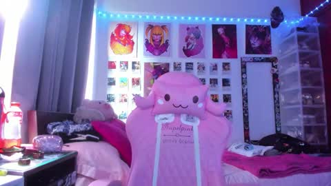 Your Sweet Angel online show from March 26, 7:41 pm