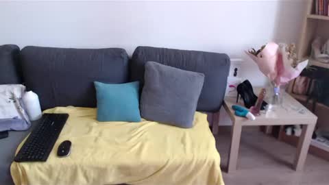 jessiemoony2024 online show from December 18, 7:04 am